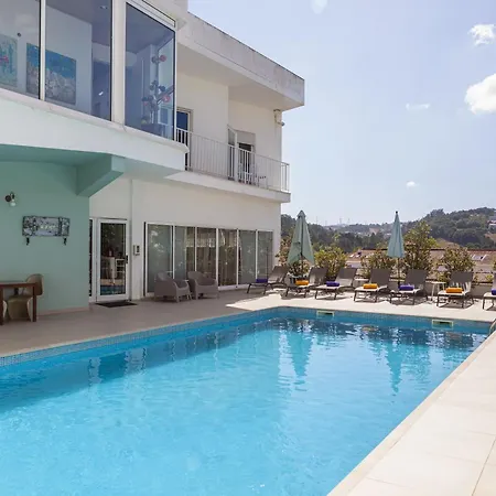 호텔 Boutique Casa Do Outeiro - Arts & Crafts 4*