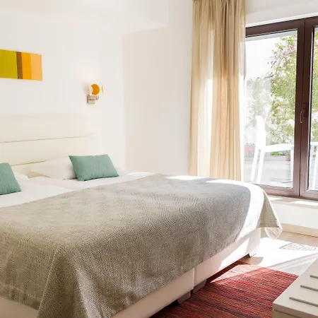 Hotel Boutique Casa Do Outeiro - Arts & Crafts Batalha