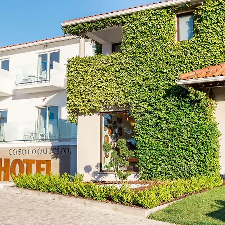 Boutique Casa Do Outeiro - Arts & Crafts Hotel Batalha
