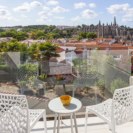 Hotel Boutique Casa Do Outeiro - Arts & Crafts