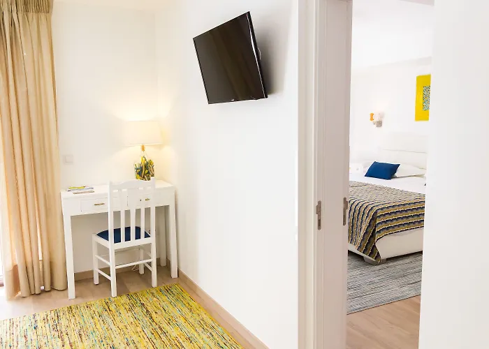 Boutique Casa Do Outeiro - Arts & Crafts 호텔 4*