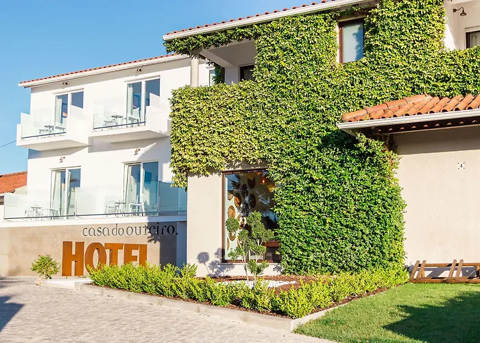 Boutique Casa Do Outeiro - Arts & Crafts 호텔 바탈랴